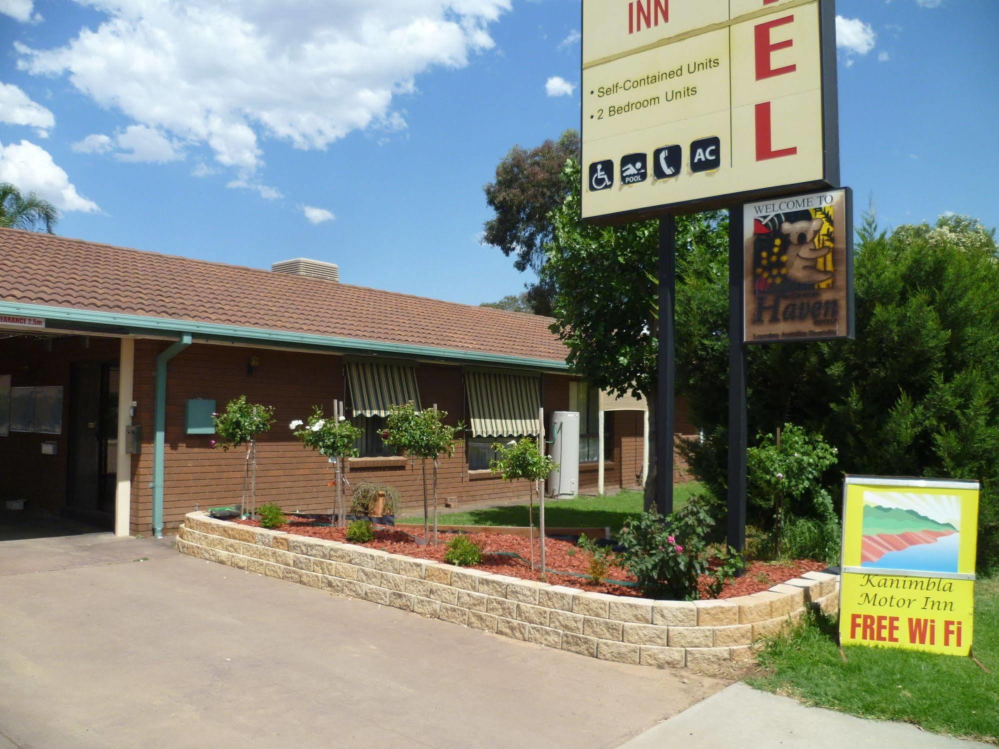 Birch Motel Tocumwal Exterior photo